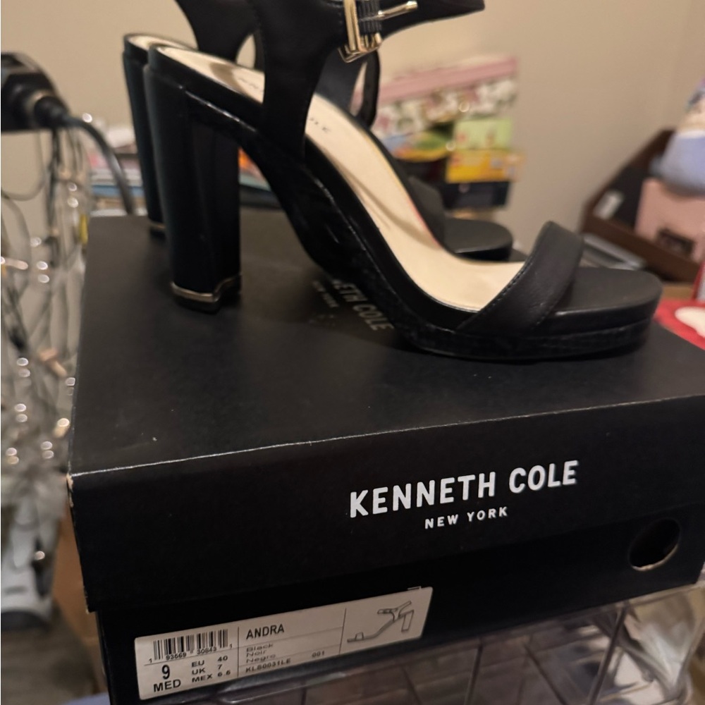 Kenneth Cole Black Strappy Heels